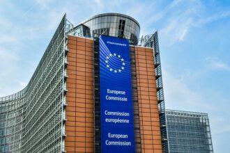 comisia europeana a semnat acordul safe cu romania 6a0f752df0d0e