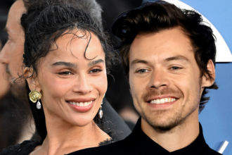 harry styles kicks off tour with zoe kravitz in crowd as fans slam stage setup 6a09dbb544e75