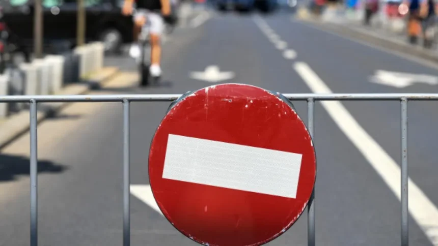 restrictii temporare de circulatie miercuri pentru ziua portilor deschise la sediul mai 6a159c33e8a40