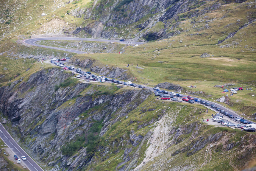 cnair restrictioneaza circulatia autovehiculelor pe transfagarasan sambata 6a3e013e53b0f