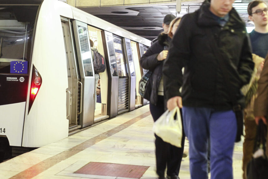 nu se mai scumpesc biletele la metrou ministrul transporturilor a decis anularea cresterii tarifelor 6a351b1ebad7f