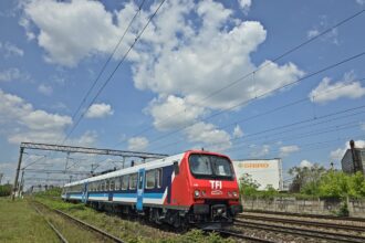 tranzactie secreta flota de trenuri luxemburgheze din anii 90 concureaza cfr calatori pe ruta bucuresti suceava un exemplar a fost pastrat pentru muzeu 6a1e4a0a40445