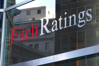 agentia fitch mentine ratingul suveran al romaniei bbb minus bbb cu perspectiva negativa romania evita retrogradarea la junk 6a6ce5a5df6bc