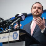 alexandru rogobete nu voi vota niciodata o lege care slabeste sistemul de sanatate fostul ministru critica masurile care afecteaza personalul medical 6a61bca757647
