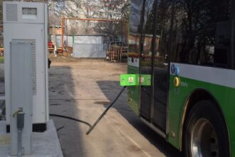 au inceput lucrarile de modernizare la depourile bujoreni berceni si bucurestii noi investitia include 122 de statii de incarcare pentru autobuzele electrice 6a5102e0c5ff5