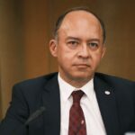 aurescu mesaj pentru absolventi avem nevoie de profesionisti nu de oameni preocupati de imagine 6a6105da4402d