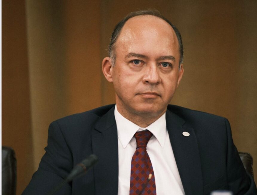 aurescu mesaj pentru absolventi avem nevoie de profesionisti nu de oameni preocupati de imagine 6a6105da4402d