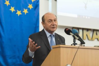 basescu critica ucraina noi ii dam painea de la gura sa i ajutam in razboi si ei ne produc daune uriase 6a671a197dadd