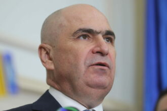 bolojan romatsa poate functiona pana la sfarsitul lunii august printr o modificare legislativa 6a6244847a8b6