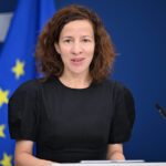 bruxelles ul adopta noile reguli privind certificatele de emisii roxana minzatu europa se poate decarboniza fara sa si inchida fabricile ce beneficii are romania 6a5a2cad0b8c3