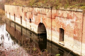 centura de fortificatii a bucurestiului lasata sa se degradeze cat costa reabilitarea ansamblului de forturi si baterii 6a571bd295068