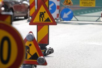 foto carosabil surpat pe strada ziduri mosi brigada rutiera anunta restrictii temporare de trafic 6a5e23acaef0b