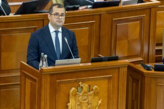 ilie bolojan il primeste la bucuresti pe premierul republicii moldova vasile tofan transporturile energia si securitatea regionala pe agenda discutiilor 6a68bfded5b5a
