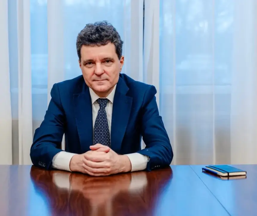 o noua incercare privind formarea guvernului nicusor dan ii cheama pe liderii partidelor la discutii la cotroceni 6a4e4ce2d0229