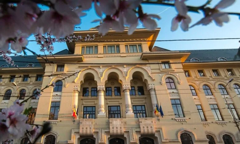pericol la varful capitalei sediul pmb functioneaza ilegal fara aviz isu la aproape un deceniu de la reabilitare 6a55c741586e5