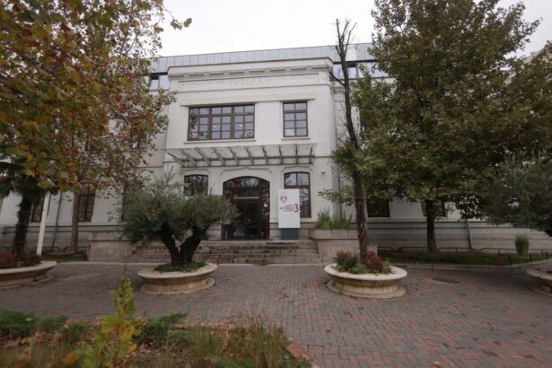 primaria sectorului 3 imprumuta inca 68 de milioane de euro de la banca majorarea a doua credite pe masa consiliului local 6a51b9ac4d668