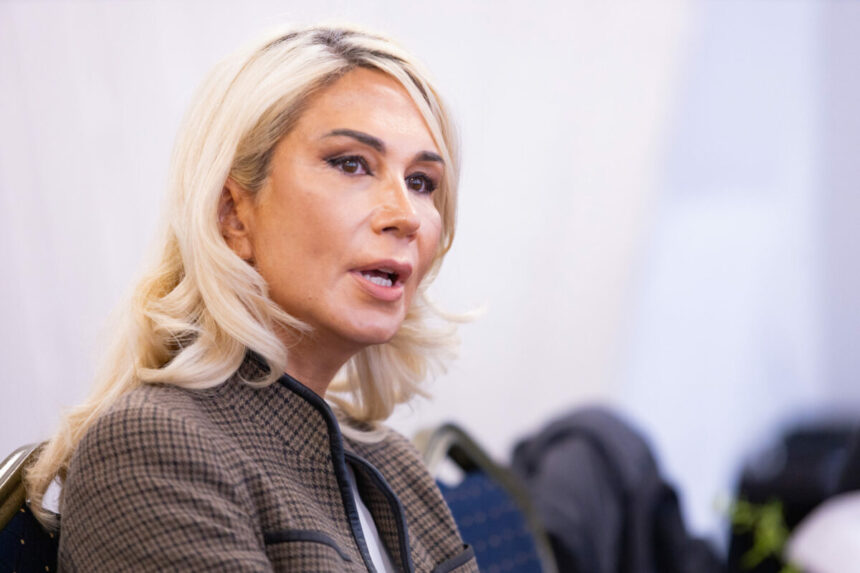 raluca turcan psd manipuleaza opinia publica pe legea salarizarii si incearca sa blocheze reforma din pnrr 6a61d67370144