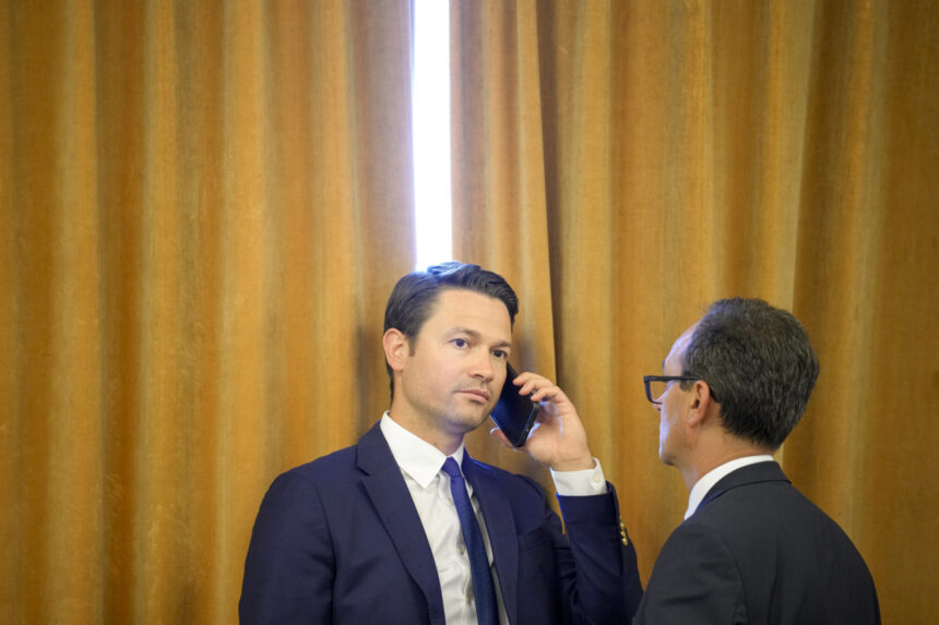 robert sighiartau despre legea salarizarii nu poti sa le spui oamenilor ca de la anul vine mos craciun cand nu ai de unde 6a69b8519c659