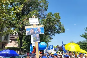 romania rasturnata demnitarii urca profesorii si medicii se prabusesc 6a634cef1eab3
