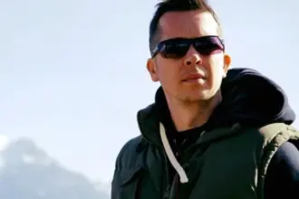 scandalul azilelor din bihor psihiatrul gabriel diaconu il acuza de ipocrizie si minciuna pe ilie bolojan 6a55c2914155a