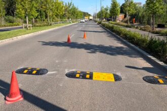 sector 6 limitatoare de viteza segmentate montate pe valea larga 6a577046c3b29