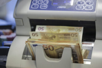 sector 6 peste 53 000 de euro pentru identificari video automate contract atribuit in patru minute de o institutie din subordinea primariei 6a4765caa626e