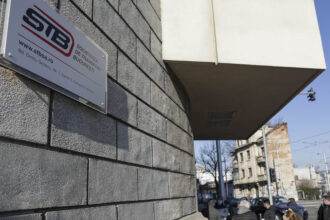 stb a demarat programul de plecari voluntare pentru maximum 200 de angajati compania ofera 6 salarii compensatorii 6a60726f6490d