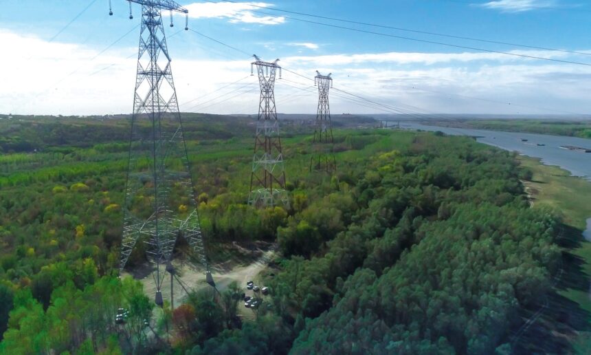 52 la exporturile de energie in primul semestru cum a gestionat transelectrica un sistem energetic pus la incercare de oprirea din luna mai a centralei nucleare de la cernavoda 6a8eaa625c7b5