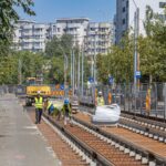 a inceput montarea sinelor pe inca un tronson din lotul 1 cel mai lung santier de modernizare a liniei de tramvai din bucuresti 6a83136db1d0d
