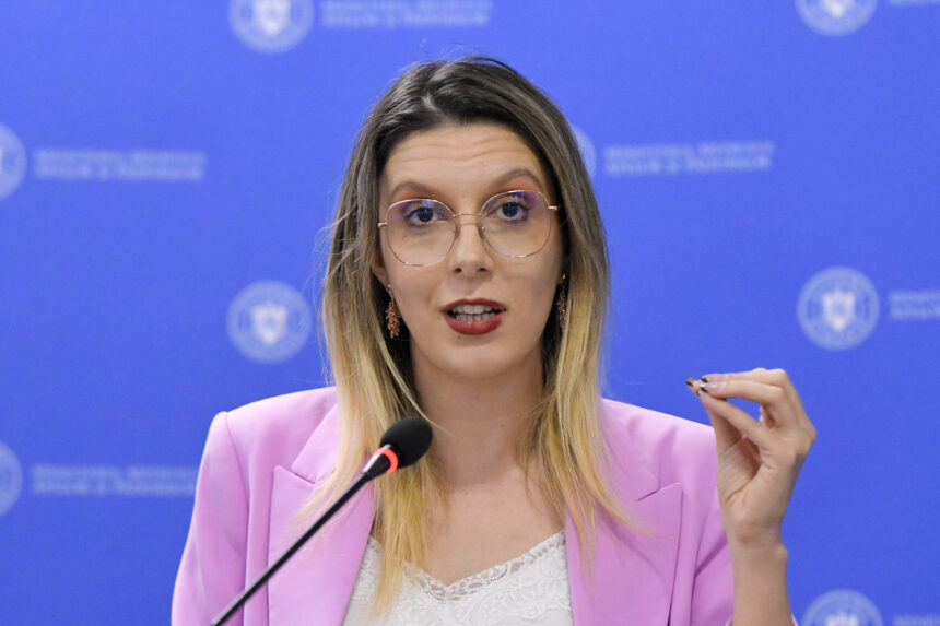 diana buzoianu cauta 20 de tineri care sa participe la deciziile romaniei privind clima si mediul 6a840b9e75211