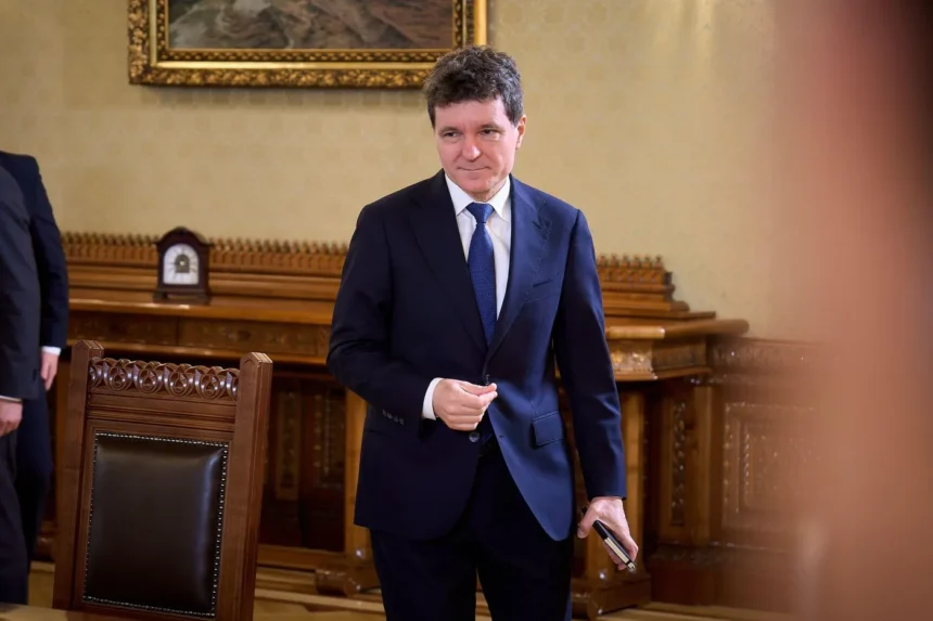 lista scurta a presedintelui nicusor dan trei nume de posibili premieri 6a86ac85a37ca