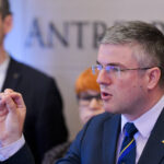 ministerul economiei lanseaza platforma de dialog strategic cu mediul de afaceri si societatea civila darau deciziile nu vor mai fi luate din spatele unui birou 6a8553c10fc9e