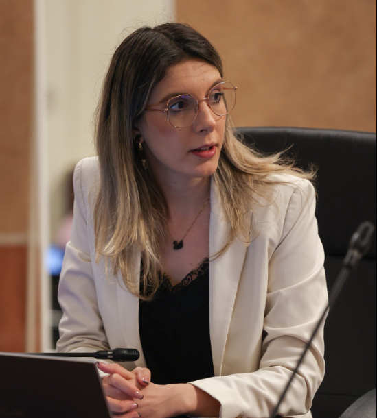 ministra mediului 2 7 milioane de lei au investit romsilva si directia silvica prahova in sediul lor care a iesit mai mult cabana decat sediu administrativ 6a8ea359538f0