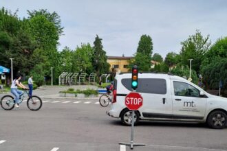 o companie a primariei bucuresti executa lucrari de semaforizare in miercurea ciuc si nasaud largim gama de servicii 6a82e942627c8