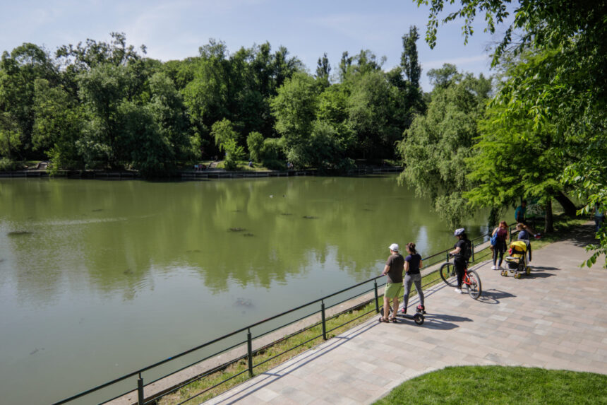 parcul national inchis temporar pentru refacerea aleilor centrale raman deschise doar un loc de joaca si doua tarcuri pentru caini 6a6dcb7408493