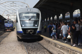 sute de trenuri risca sa fie suspendate dupa ce guvernul a intarziat plata compensatiilor pentru luna iulie club feroviar 6a6e582facbcf