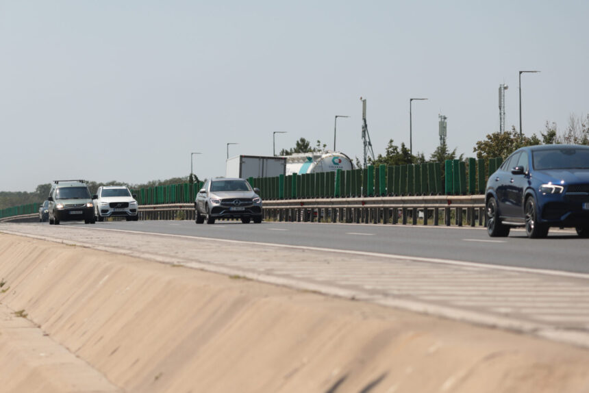 trafic ingreunat pe autostrada a2 bucuresti constanta vineri dimineata in urma unui accident 6a88131d42ee8