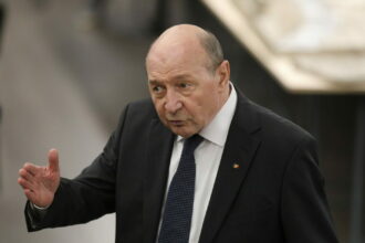 ultimul clopotel suna pentru banii din pnrr traian basescu cine crede ca pislaru se duce la bruxelles si modifica parametrii e copil 6a875c052887b