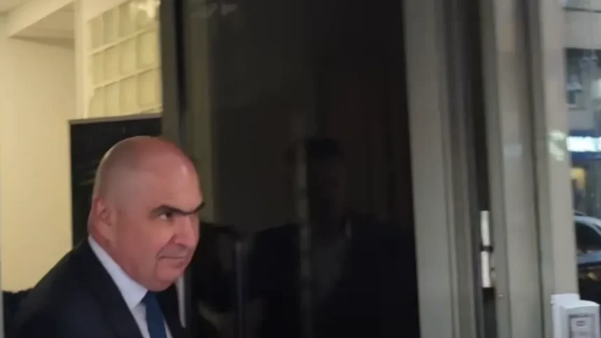 video marian ceausescu l a incuiat pe ilie bolojan banisorii nostri de la borfasi cand ii aduceti in bugetul statului 6a8a977c833fc