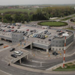 acces automatizat in parcarile de la aeroporturile otopeni si baneasa pentru persoanele cu mobilitate redusa cum functioneaza noul sistem 6acf50107e2f6